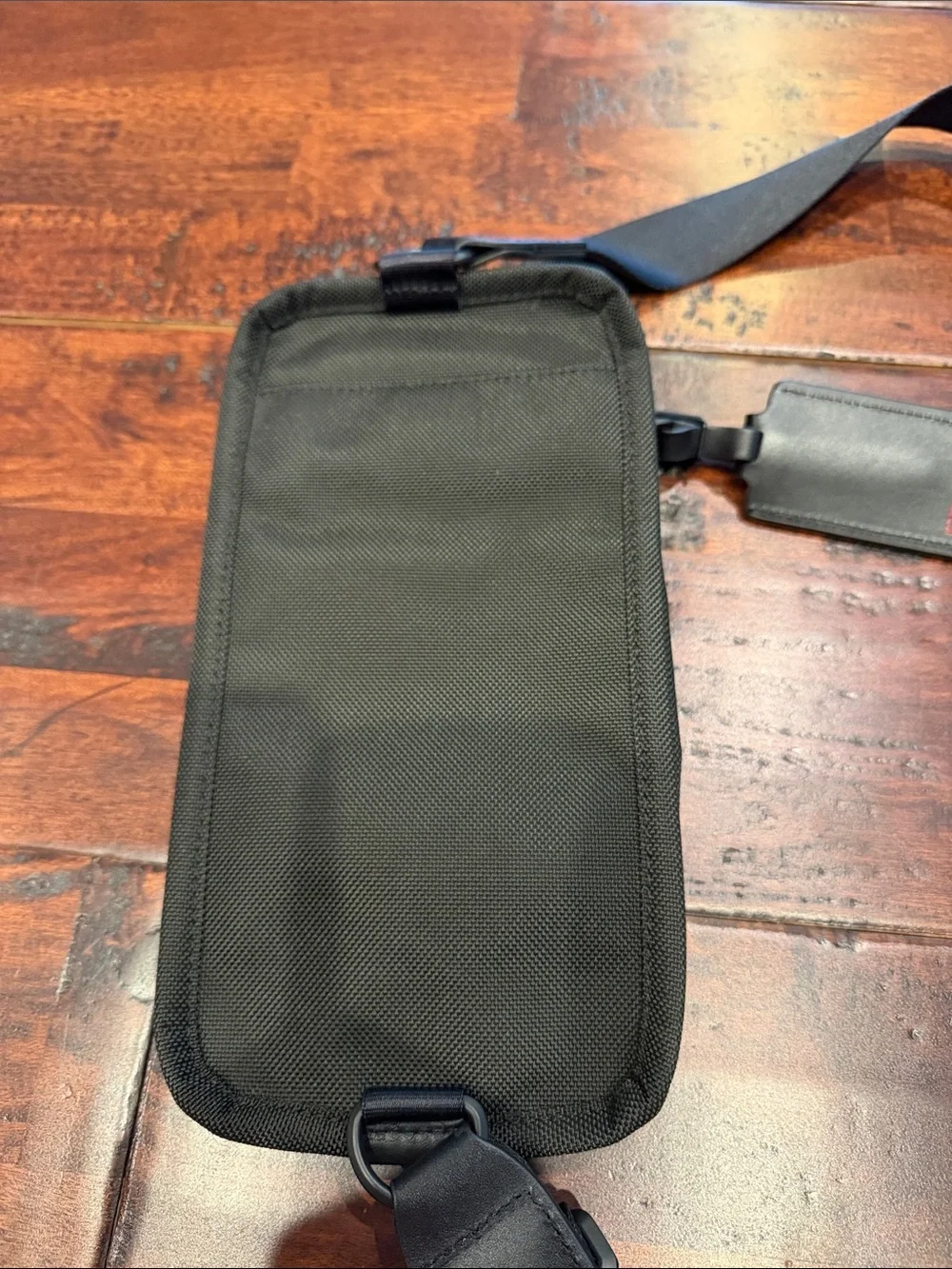 Tumi Men's Black Crossbody Sling Bag - Compact Everyday Carry